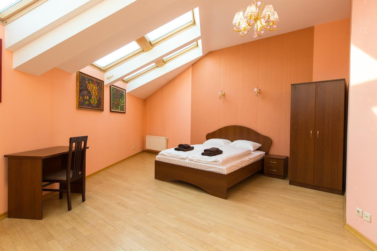 10 Rooms Lemberg Exterior foto
