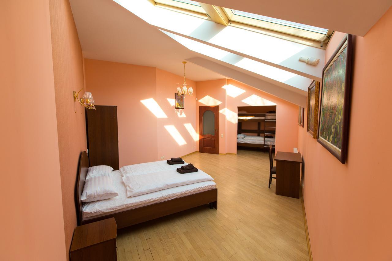 10 Rooms Lemberg Exterior foto